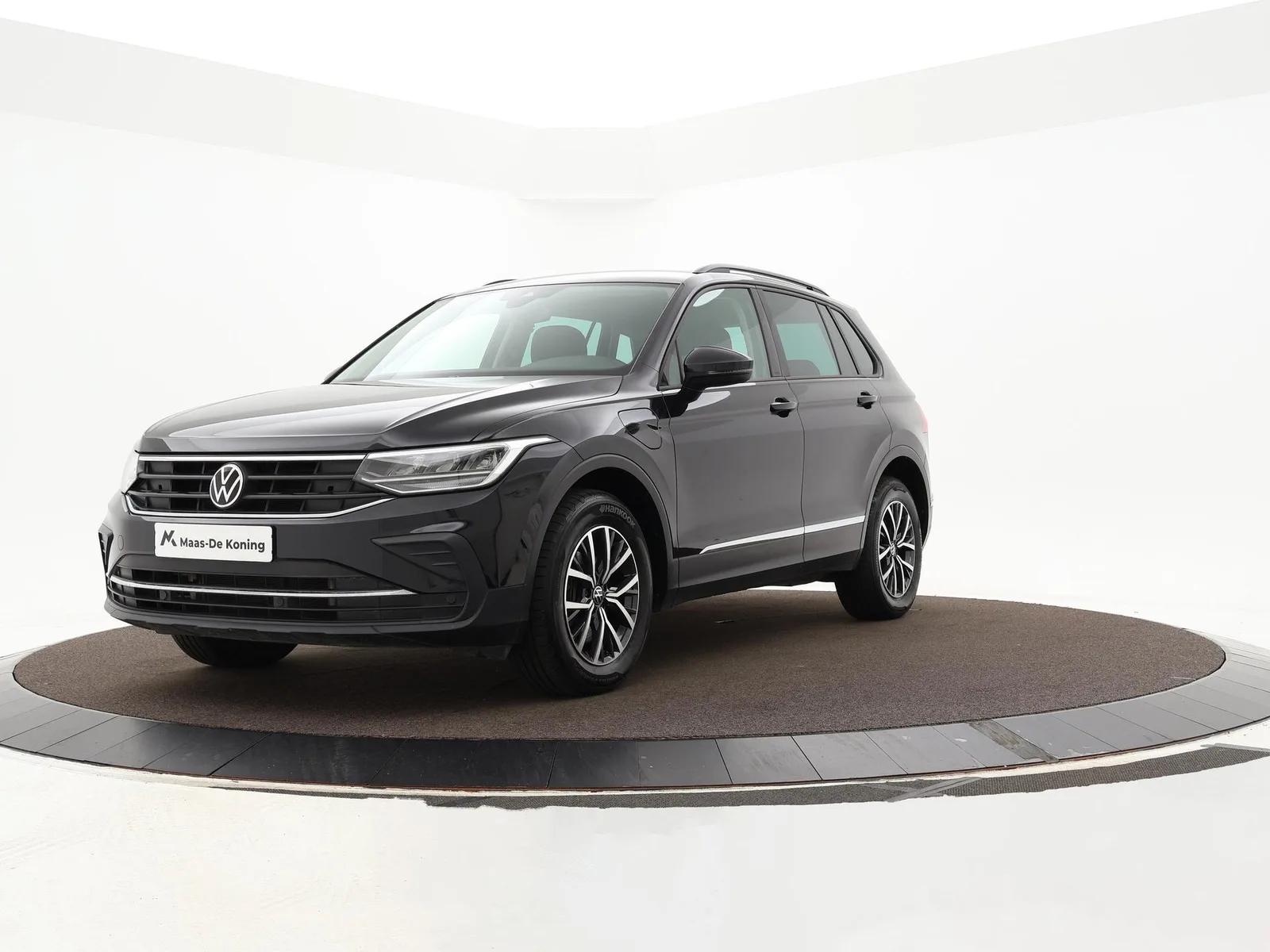 Volkswagen Tiguan (2023) — foto 1