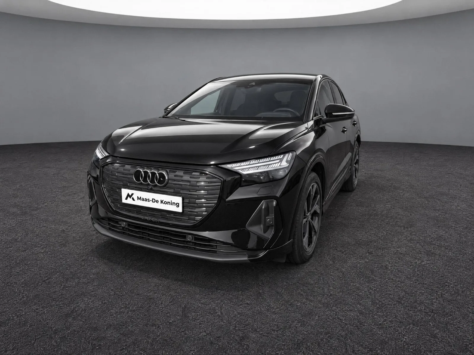 Audi Q4 e-tron (2024) — foto 1