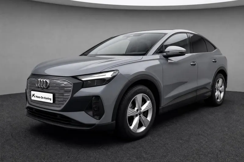Audi Q4 e-tron (2023)