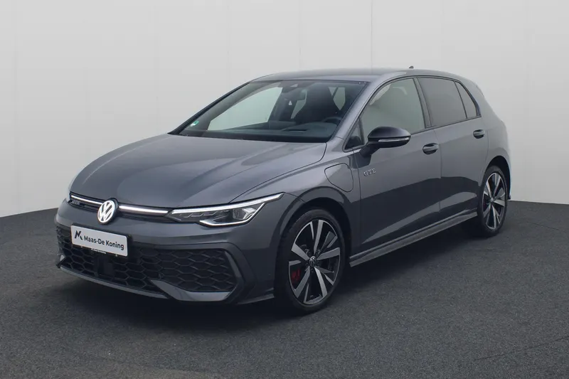 Volkswagen Golf (2025)