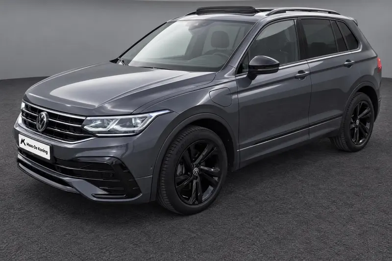 Volkswagen Tiguan (2022)