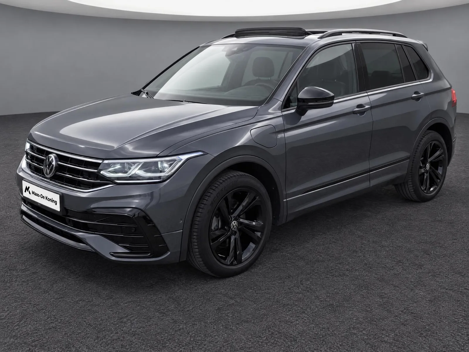 Volkswagen Tiguan (2022) — foto 1