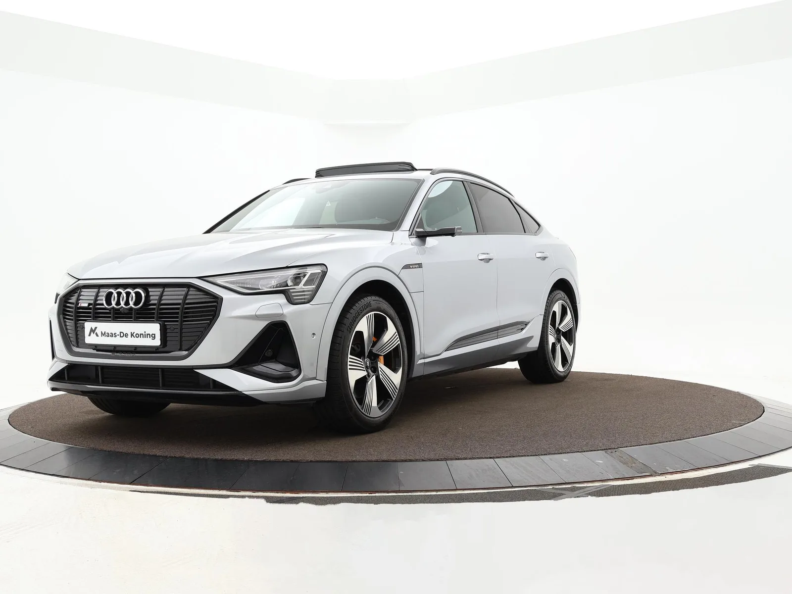 Audi e-tron (2022) — foto 1