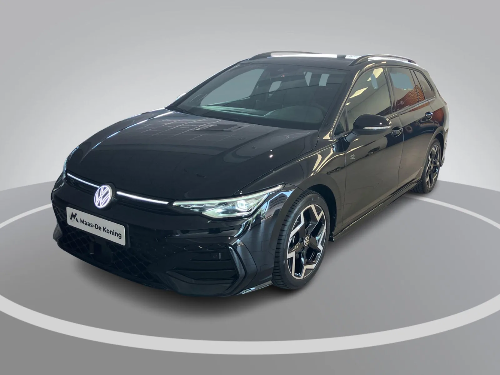 Volkswagen Golf (2025) — foto 1