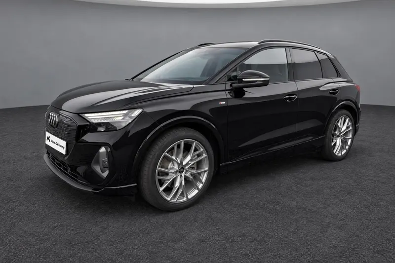 Audi Q4 e-tron (2024)