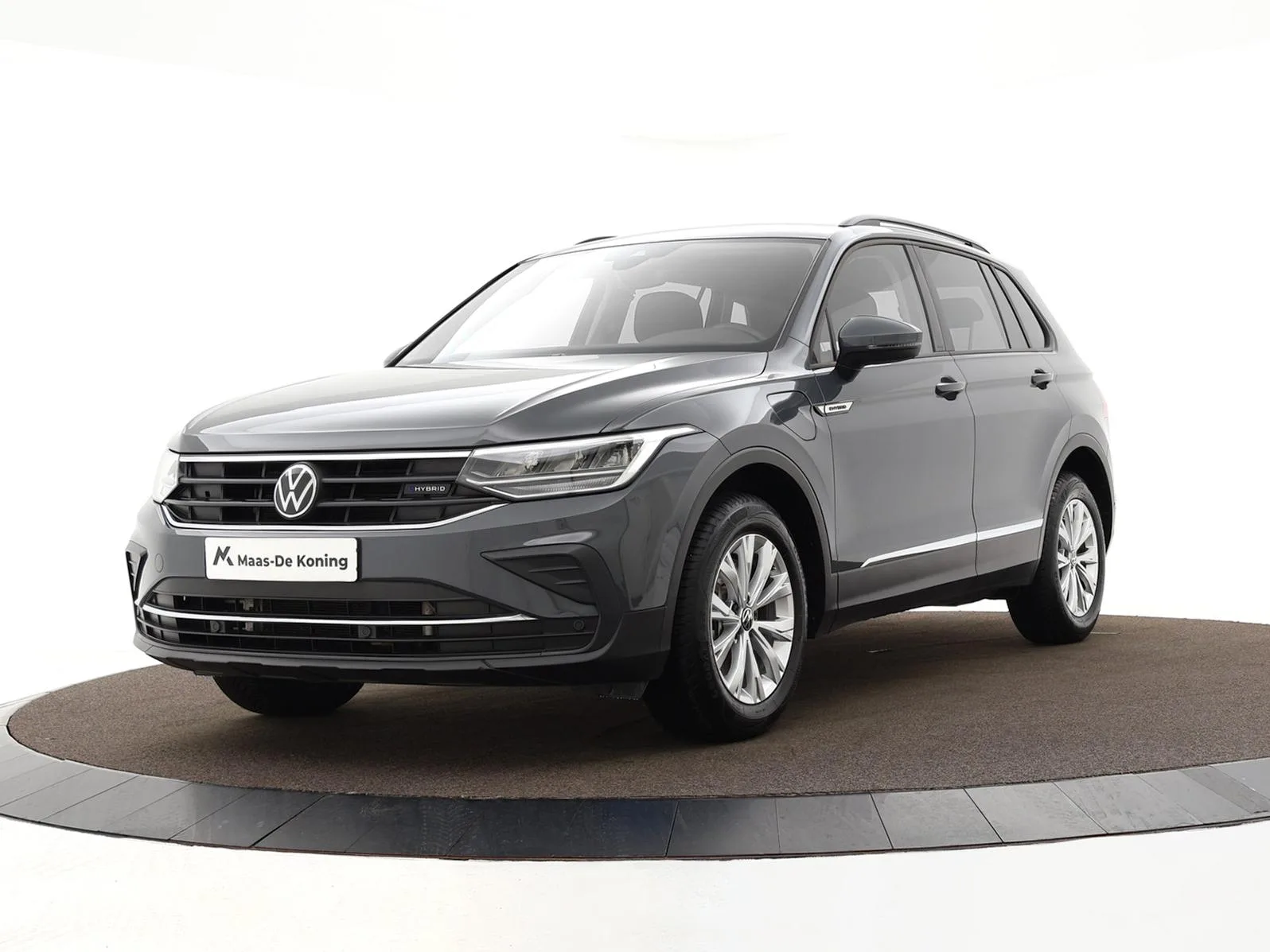 Volkswagen Tiguan (2023) — foto 1