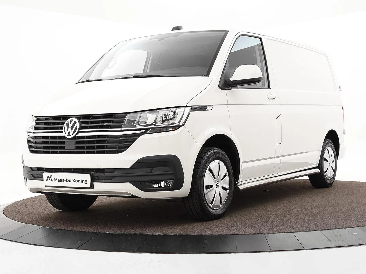 Volkswagen Transporter (2024) — foto 1