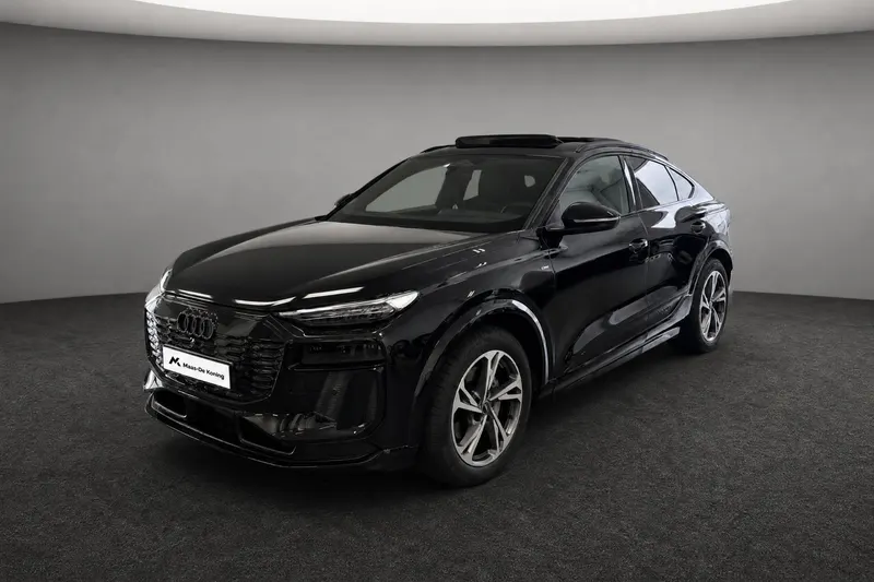 Audi Q6 e-tron (2025)