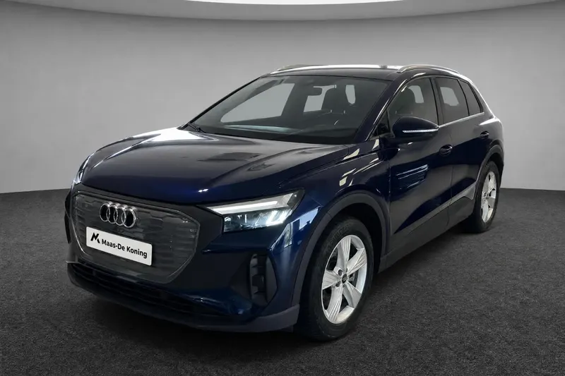 Audi Q4 e-tron (2023)