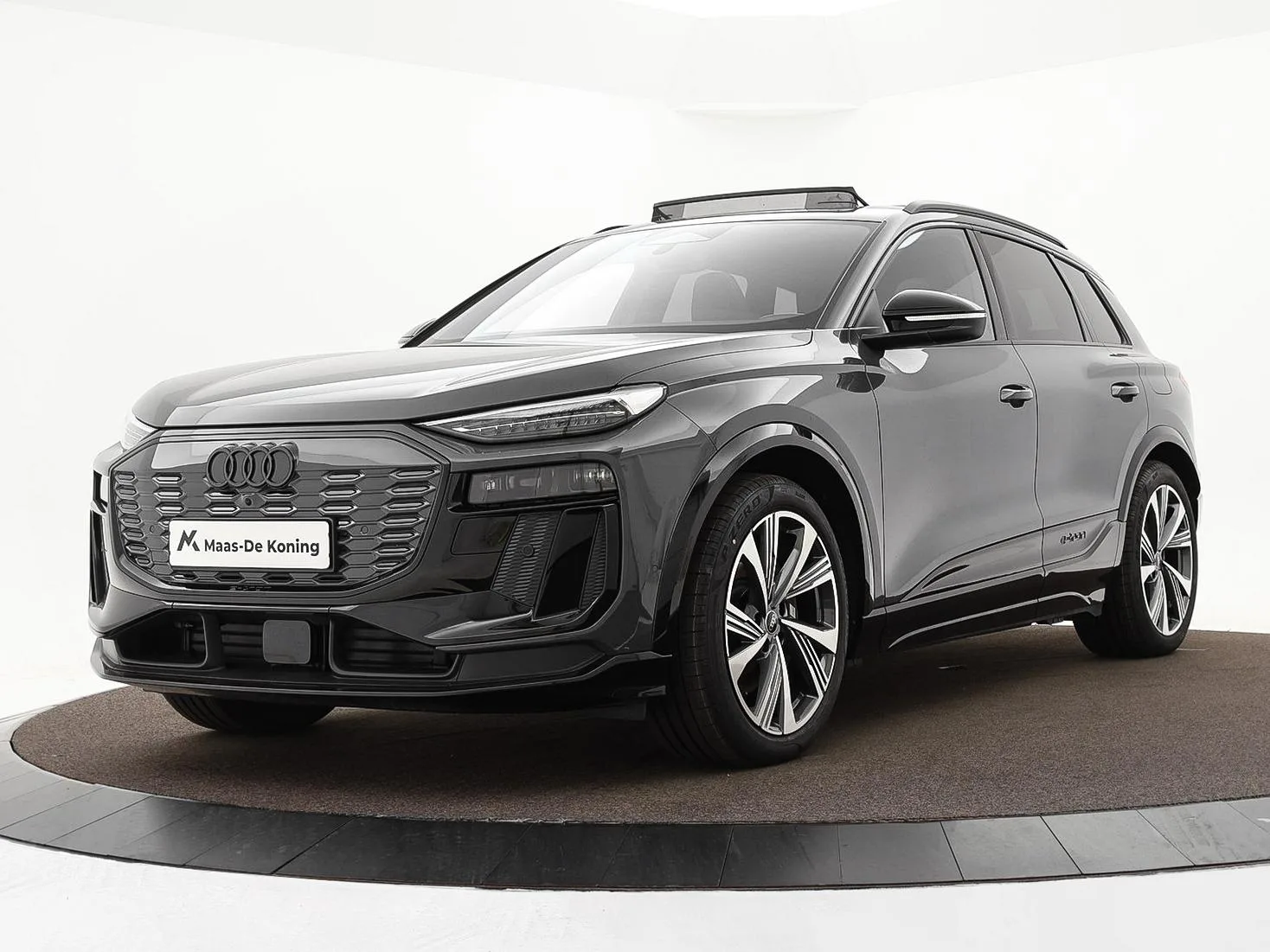 Audi Q6 e-tron (2025) — foto 1