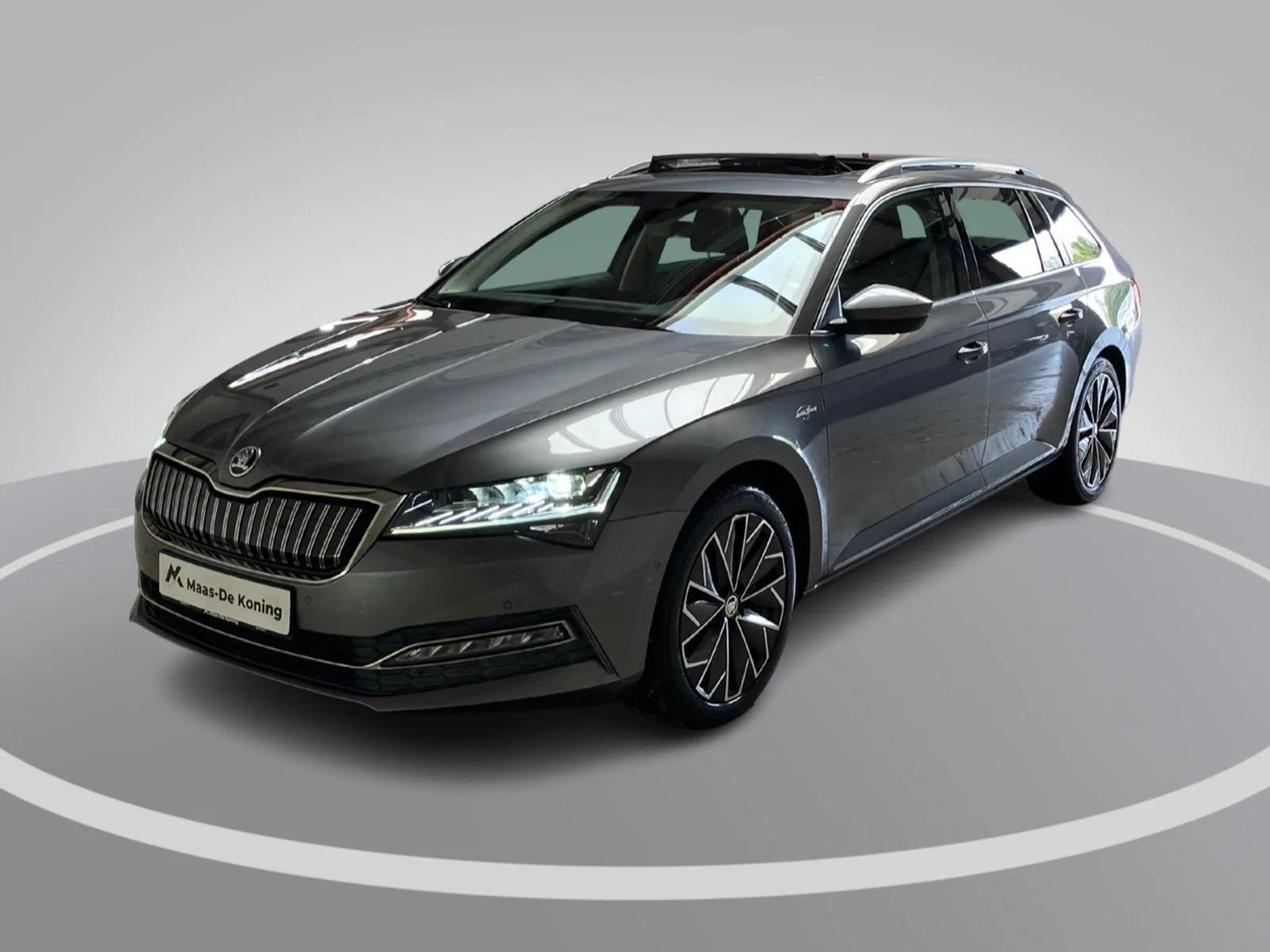 Škoda Superb (2022) — foto 1