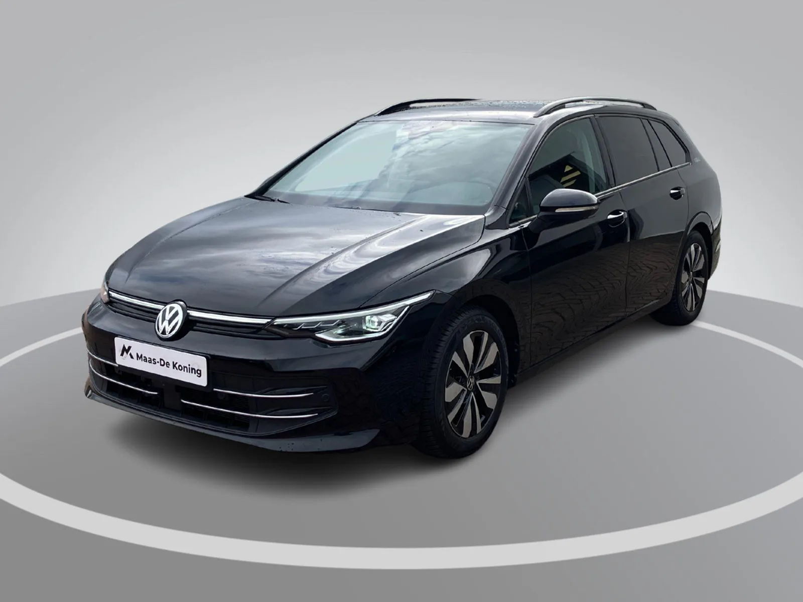 Volkswagen Golf (2025) — foto 1