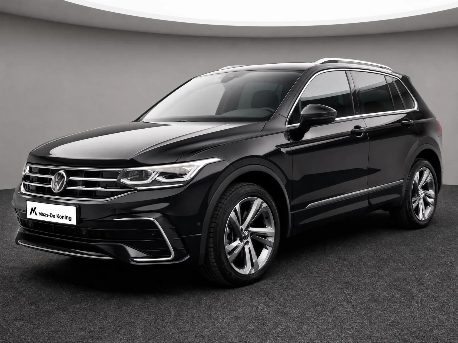 Volkswagen Tiguan (2023) — foto 1
