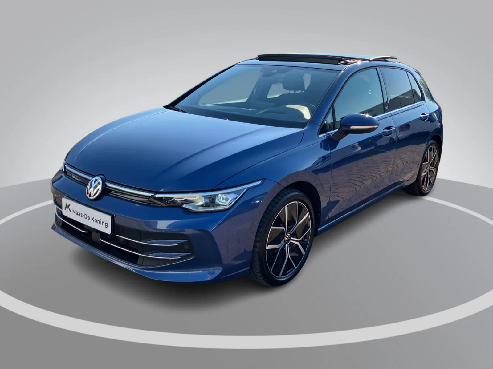 Volkswagen Golf (2024) — foto 1