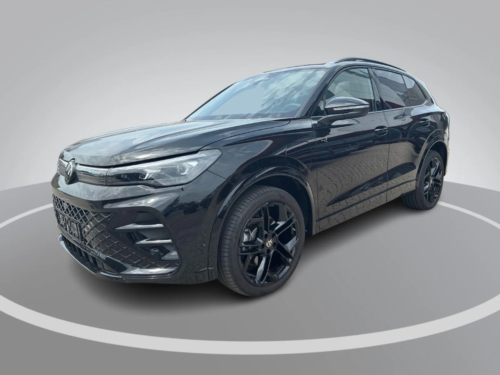 Volkswagen Tiguan (2025) — foto 1