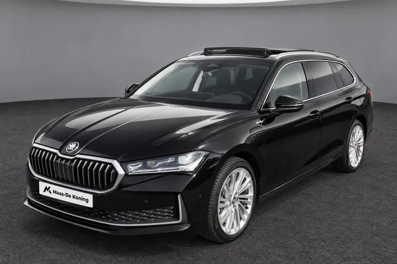 Škoda Superb (2025)