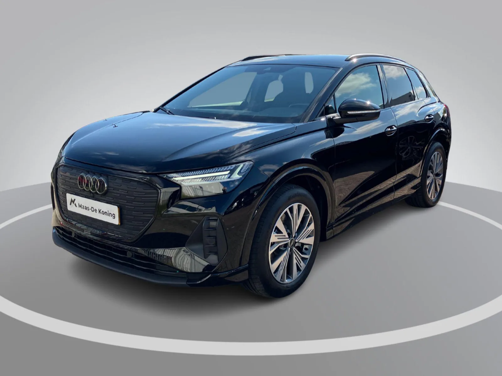 Audi Q4 e-tron (2024) — foto 1