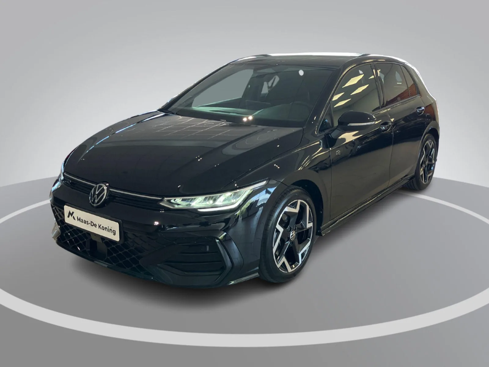 Volkswagen Golf (2025) — foto 1