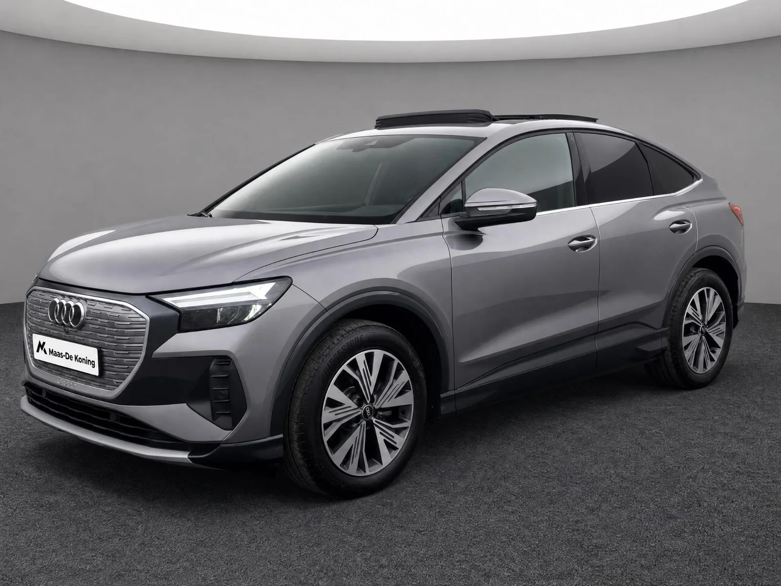 Audi Q4 e-tron (2021) — foto 1