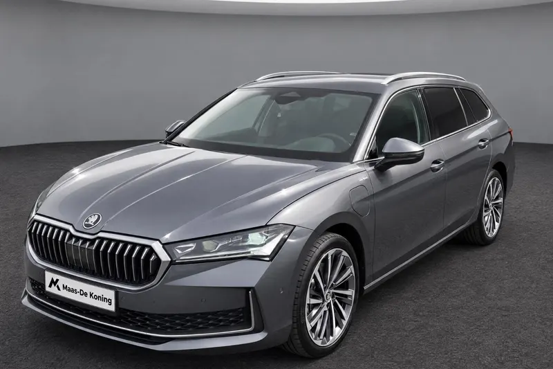 Škoda Superb (2024)