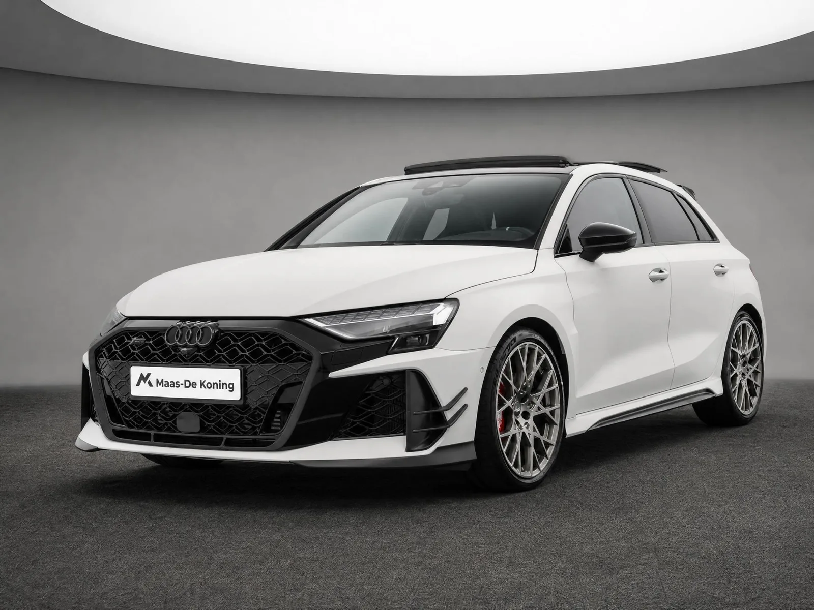Audi RS 3 (2026) — foto 1