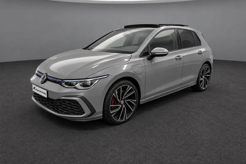 Volkswagen Golf (2021)