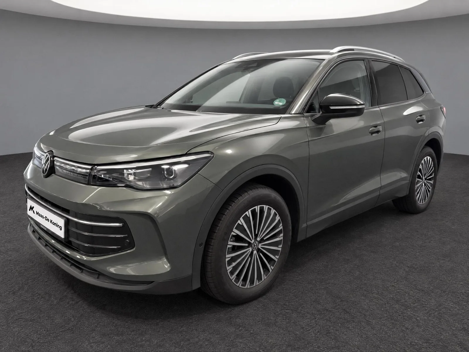 Volkswagen Tiguan (2025) — foto 1