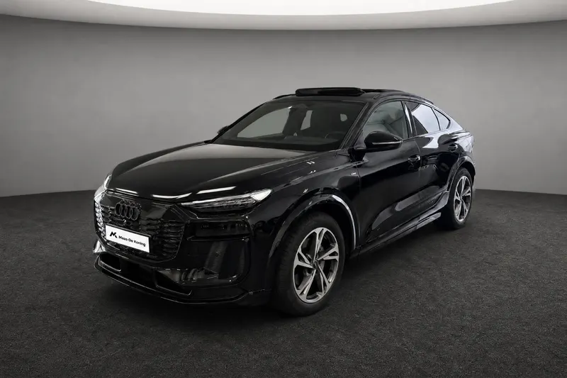 Audi Q6 e-tron (2025)