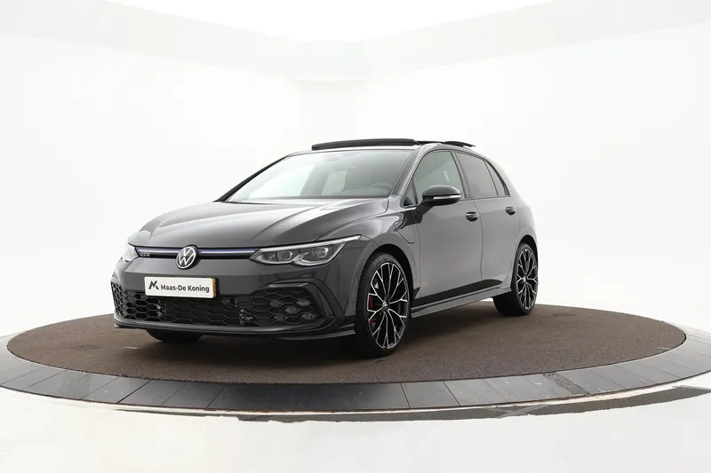 Volkswagen Golf (2021)