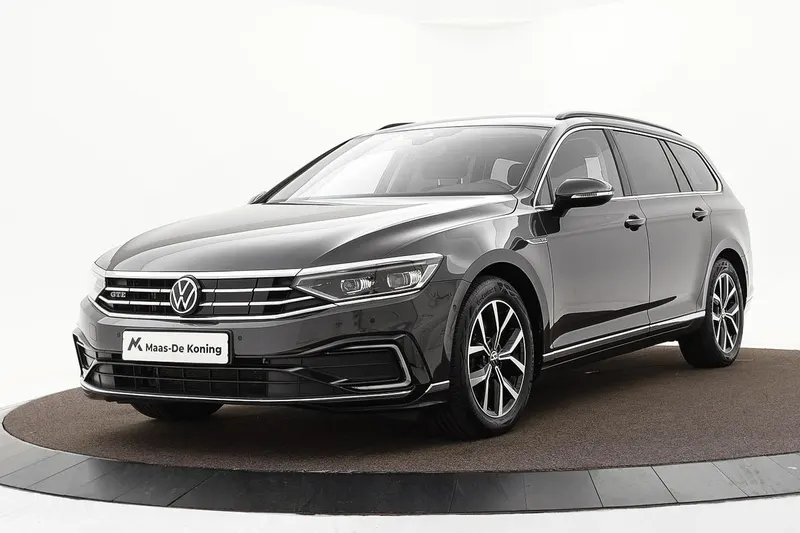 Volkswagen Passat (2022)