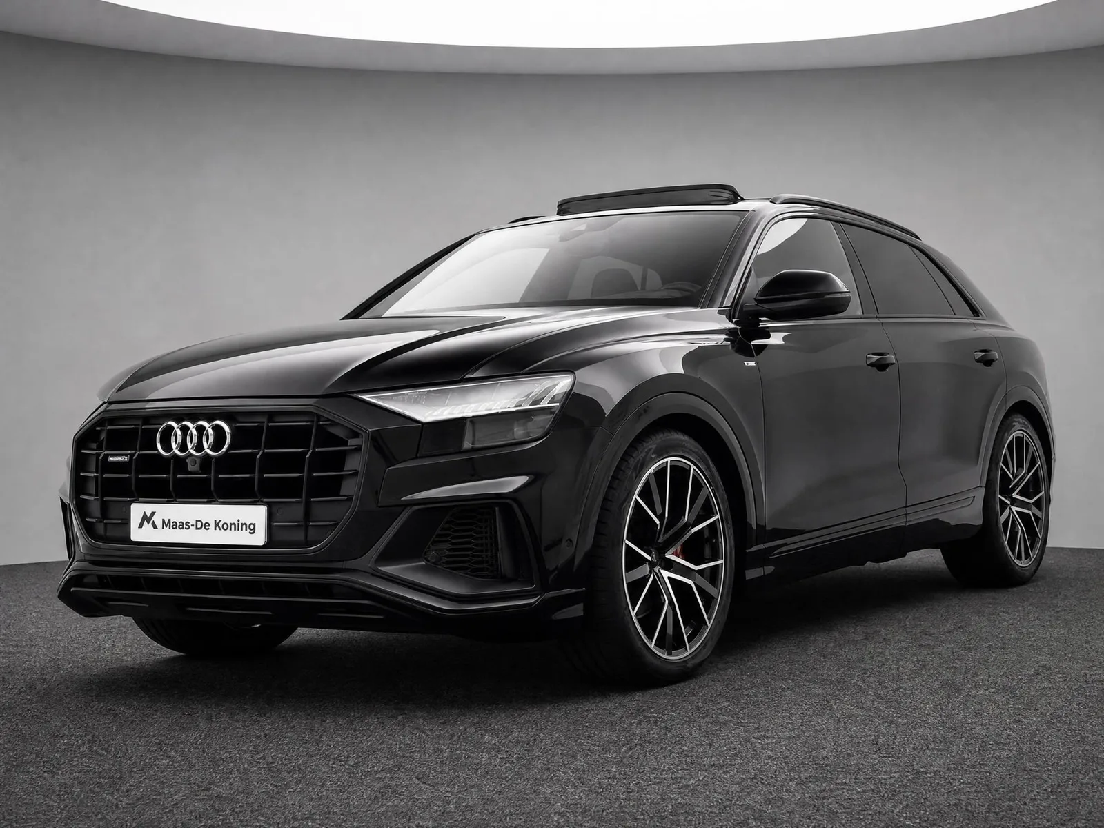 Audi Q8 (2020) — foto 1