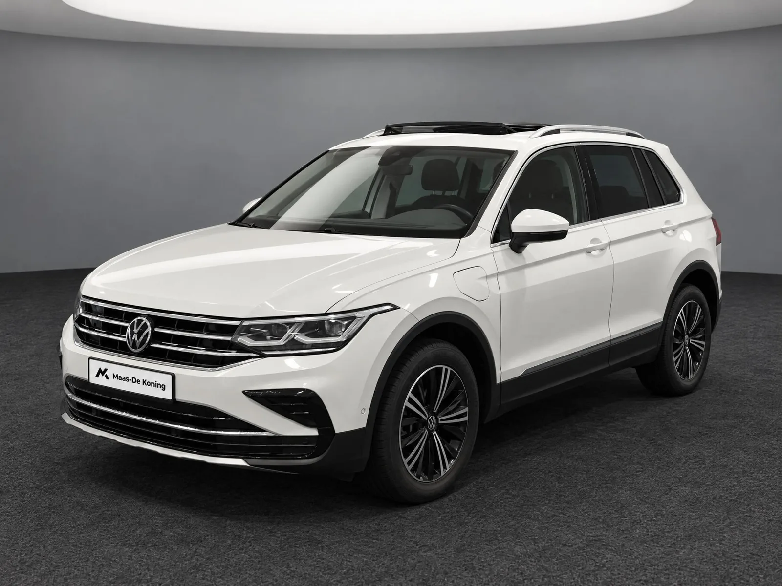 Volkswagen Tiguan (2023) — foto 1