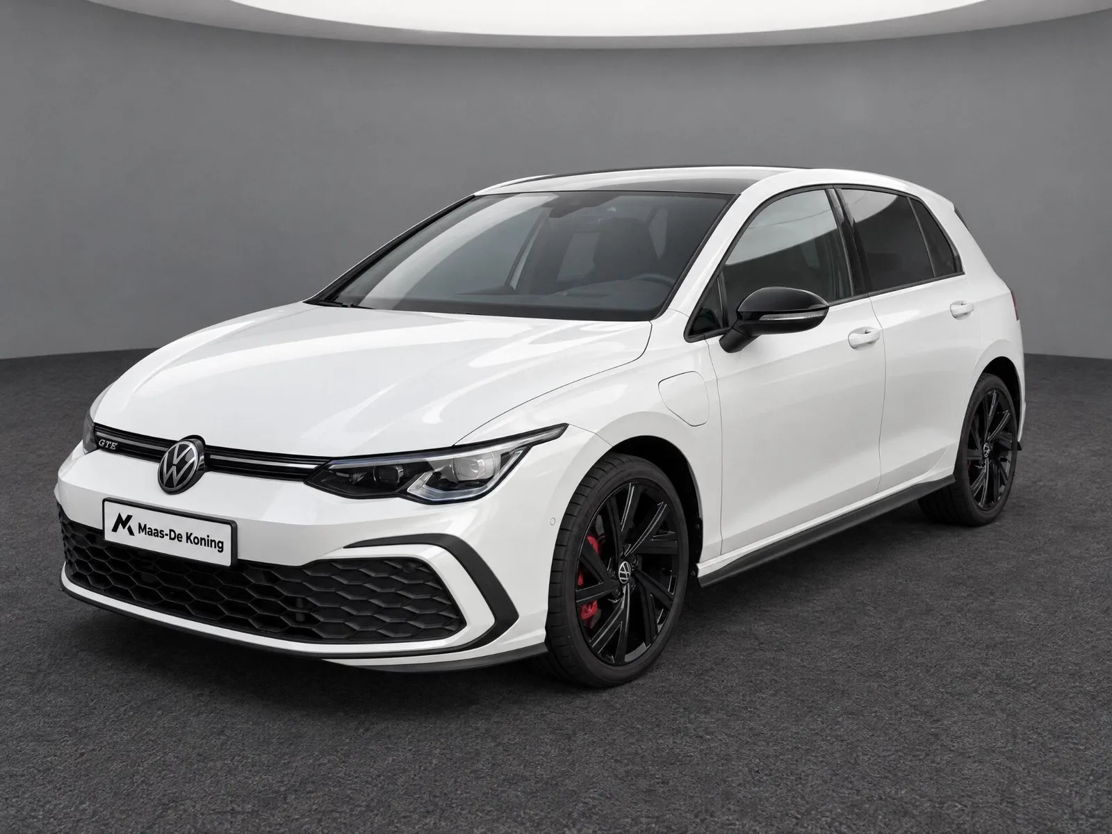 Volkswagen Golf (2021) — foto 1