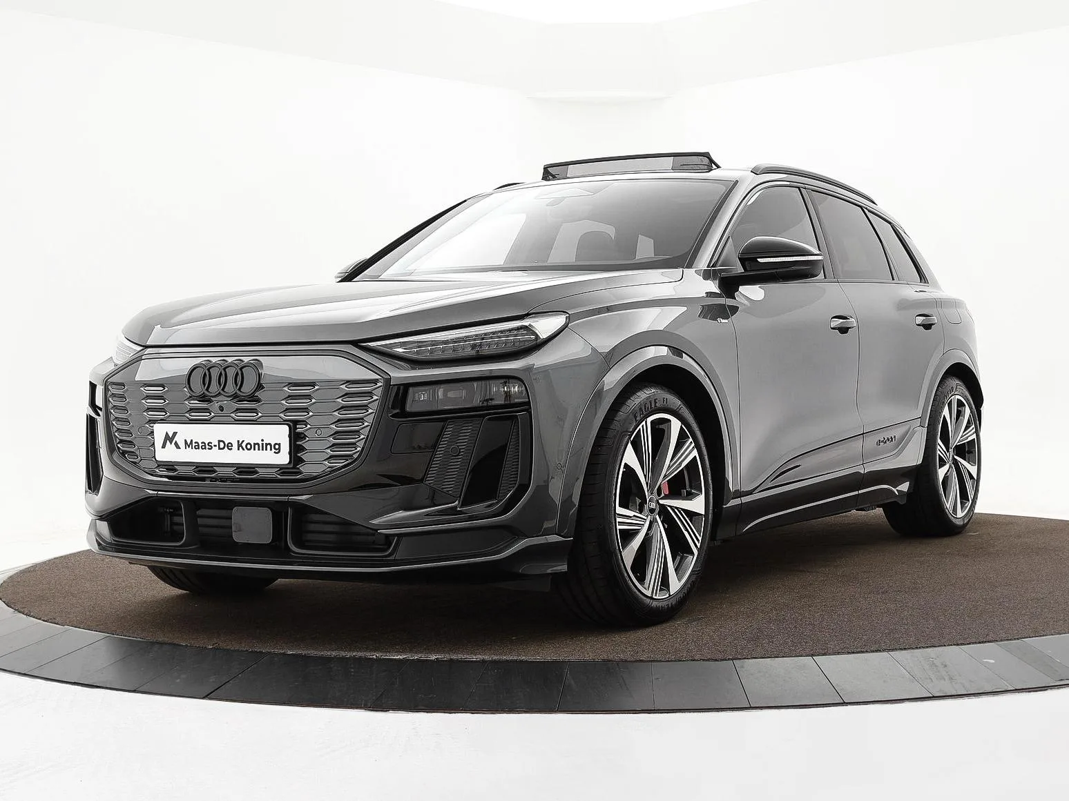 Audi Q6 e-tron (2026) — foto 1