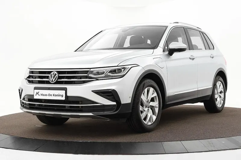 Volkswagen Tiguan (2022)