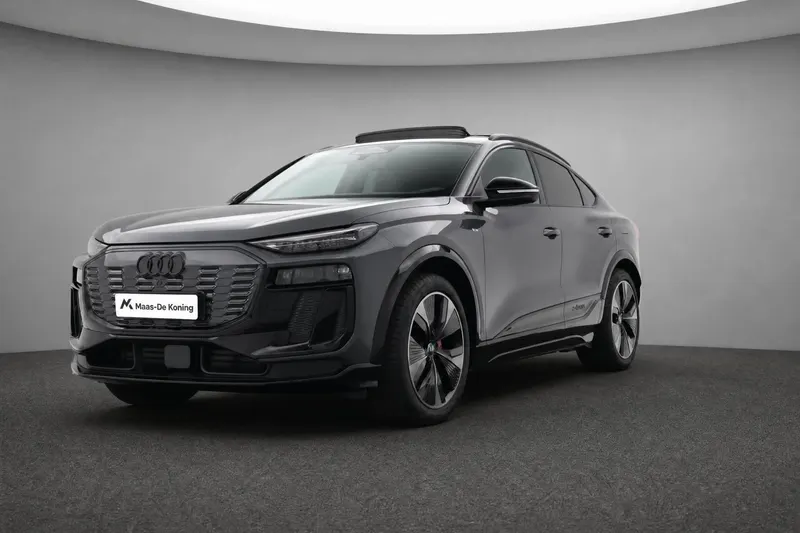 Audi Q6 e-tron (2025)