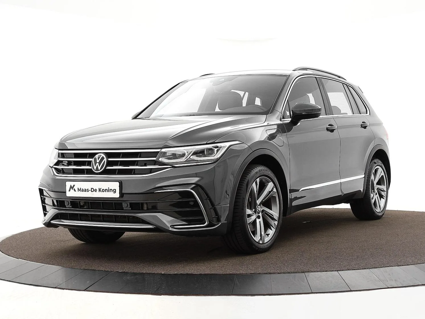 Volkswagen Tiguan (2022) — foto 1