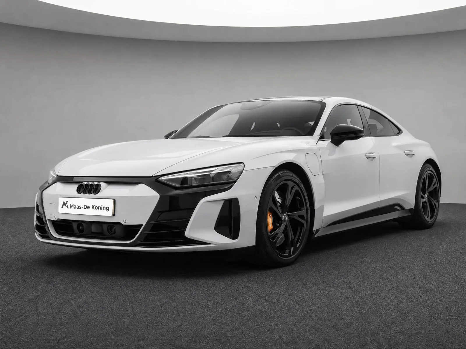 Audi e-tron GT (2023) — foto 1