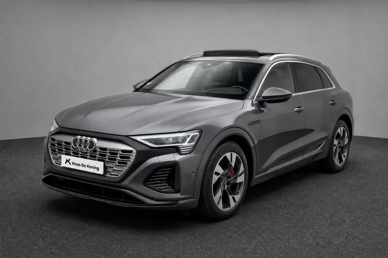 Audi Q8 e-tron (2023)