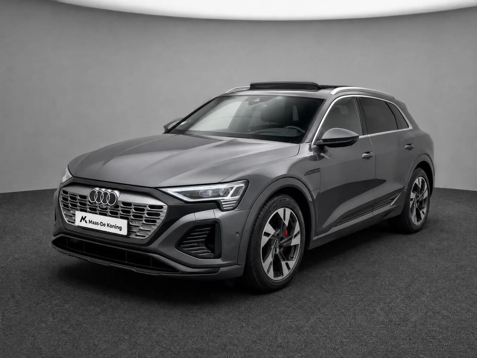 Audi Q8 e-tron (2023) — foto 1