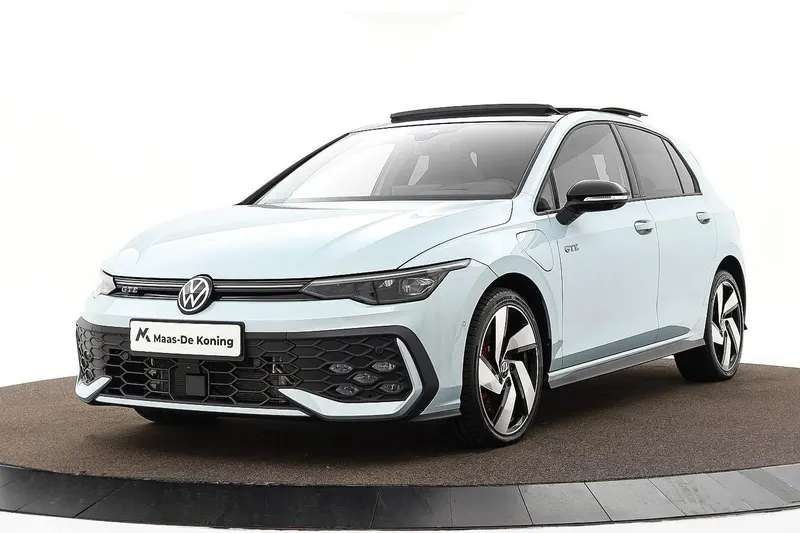 Volkswagen Golf (2025)