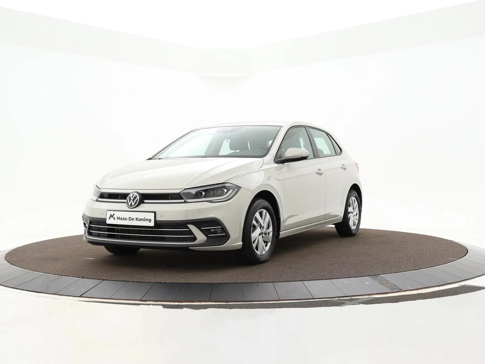 Volkswagen Polo (2023) — foto 1