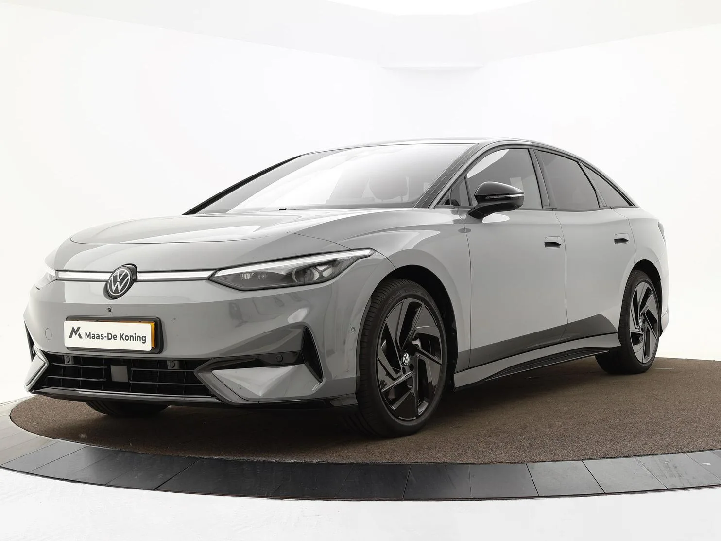 Volkswagen ID.7 (2025) — foto 1
