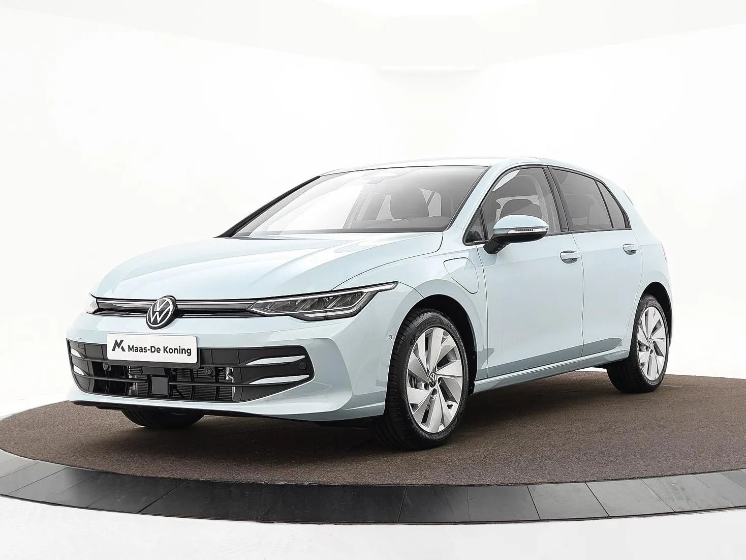 Volkswagen Golf (2026) — foto 1