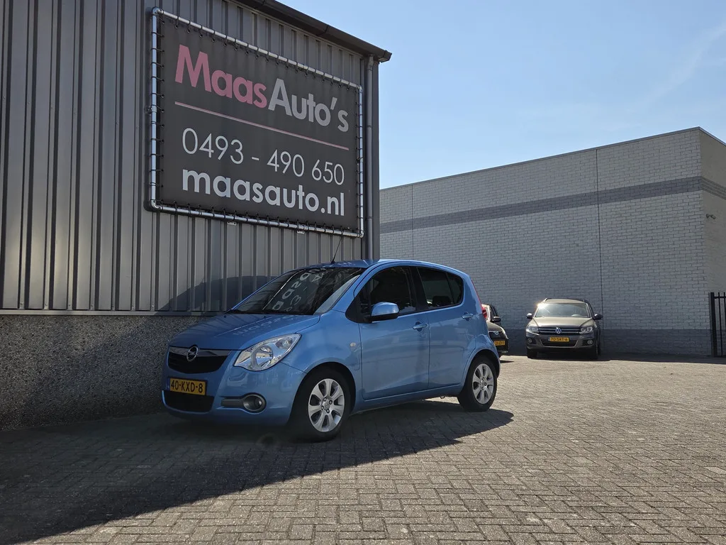 Opel Agila (2010) — foto 1