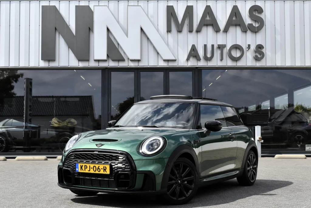 MINI Cooper S (2023) — foto 1