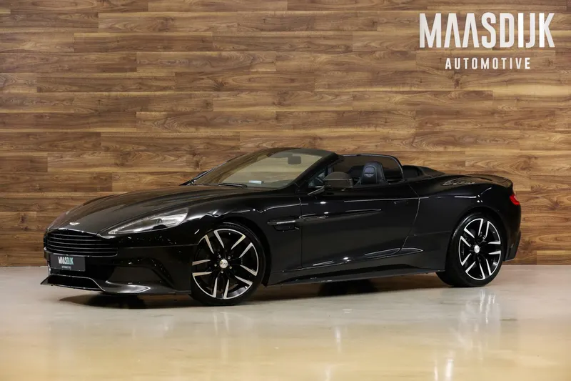 Aston Martin Vanquish (2015)