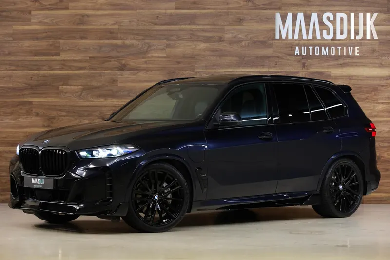 BMW X5 (2023)