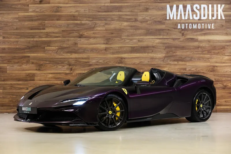 Ferrari SF90 Spider (2025)