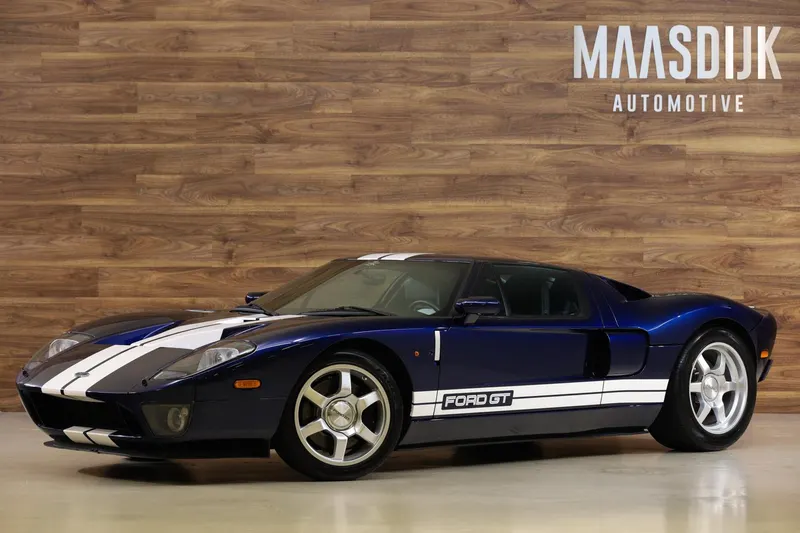 Ford GT (2006)